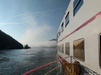 0167  Am folgenden Morgen ist unser Schiff schon auf dem Rueckweg nach Passau. Das Wetter ist traumhaft.